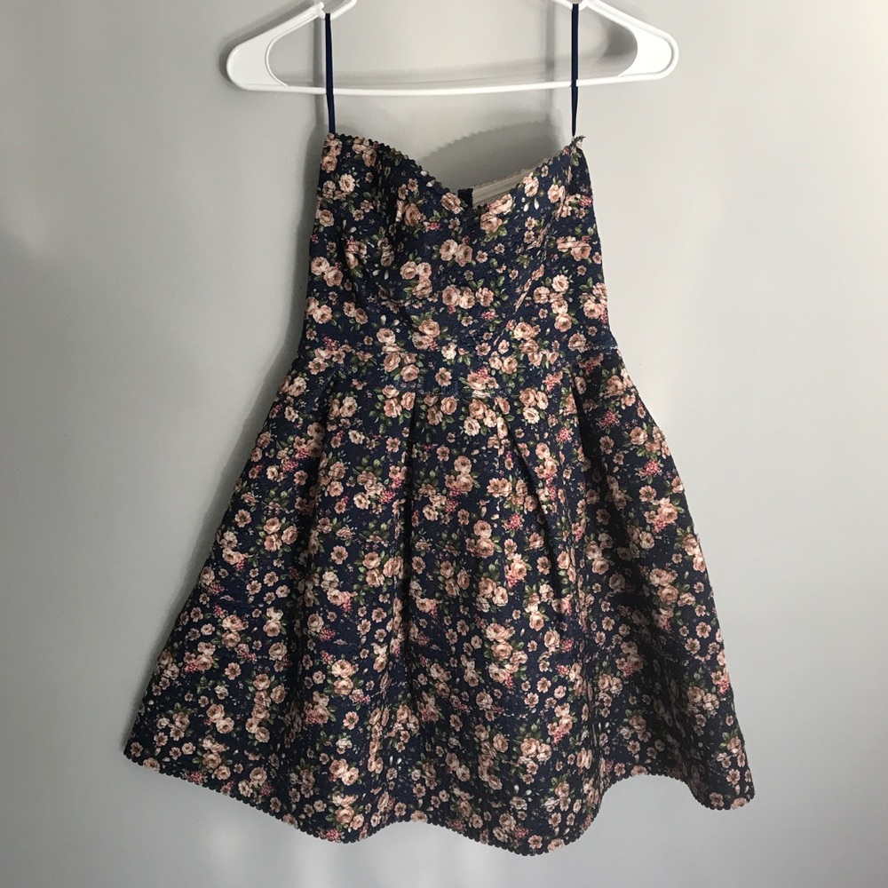Sans Souci strapless floral bandage mini dress